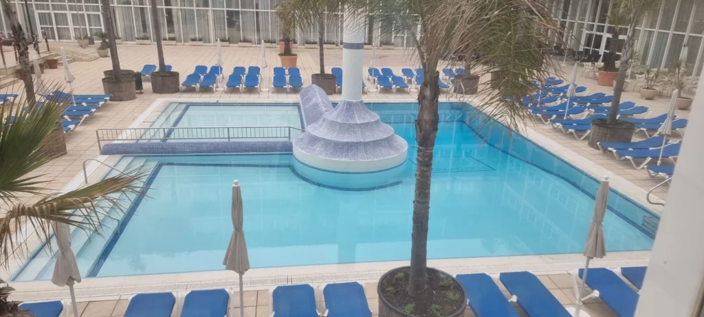 diseño de piscinas elevadas en Cataluña