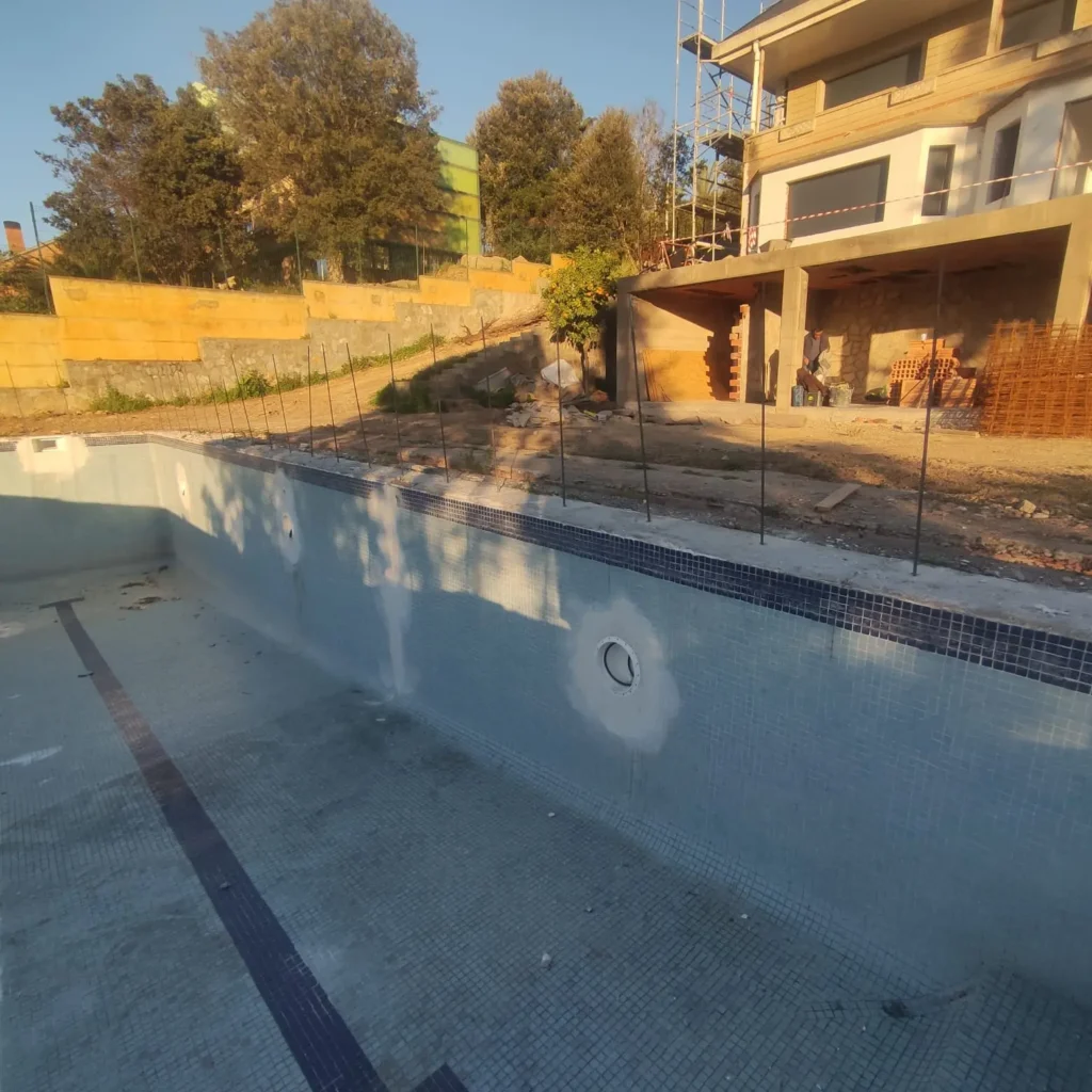 reforma de solera en piscina cataluña