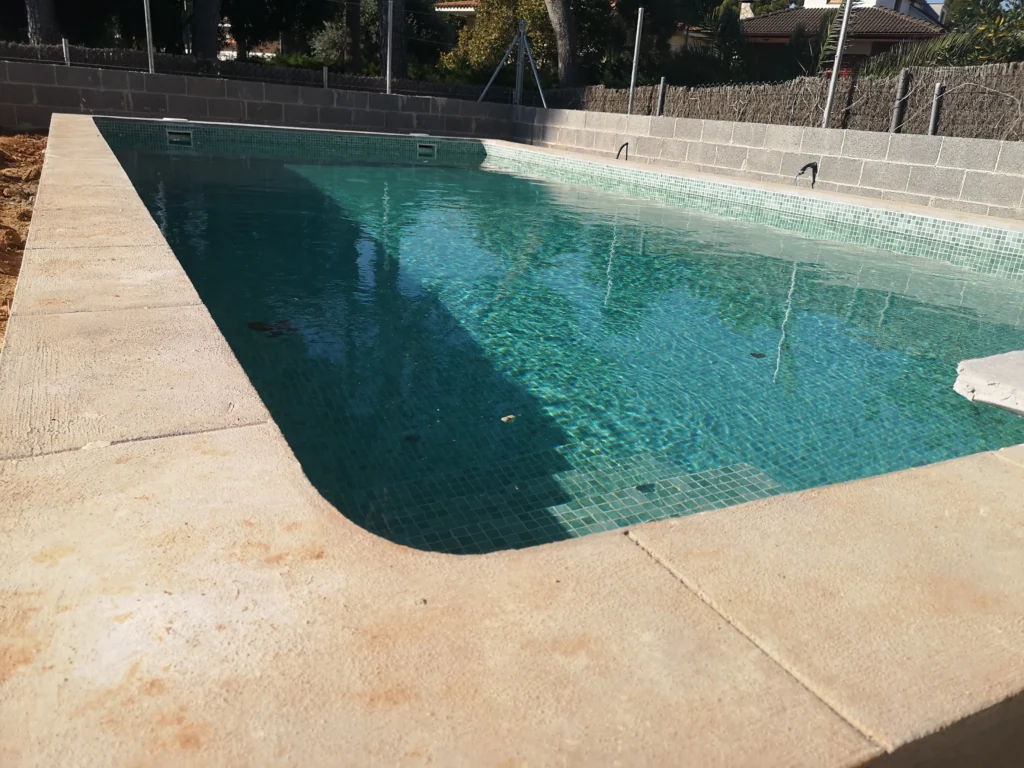 diseño de piscinas infinity en Cataluña