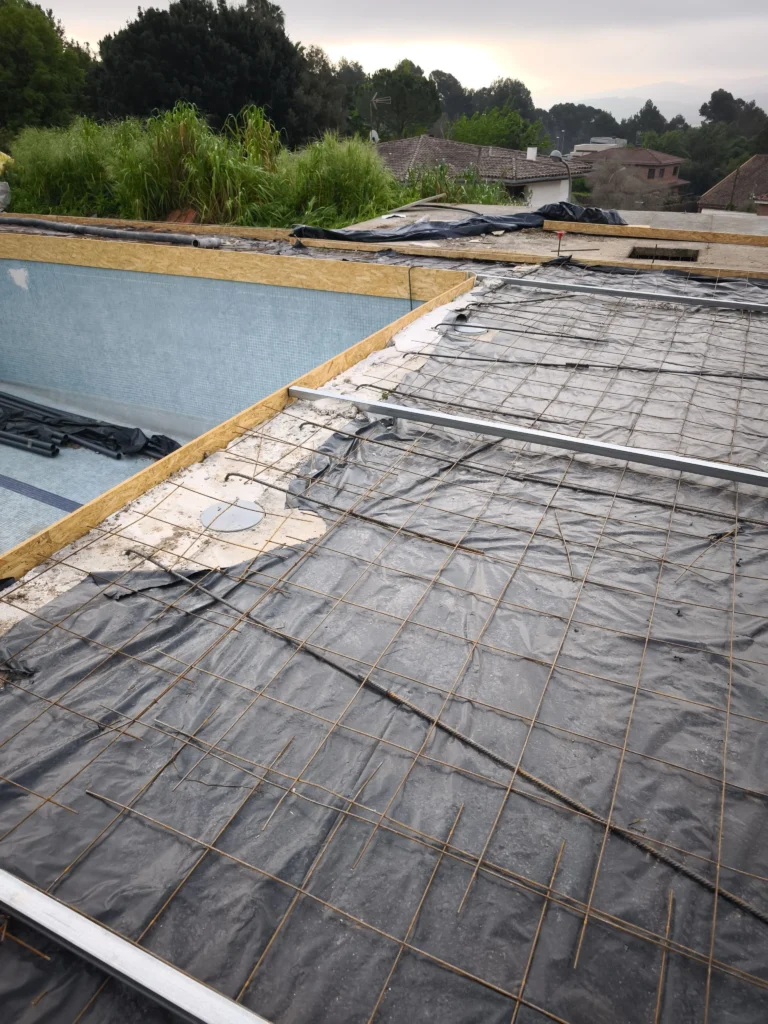 transformacion de piscina y suelo exterior cataluña